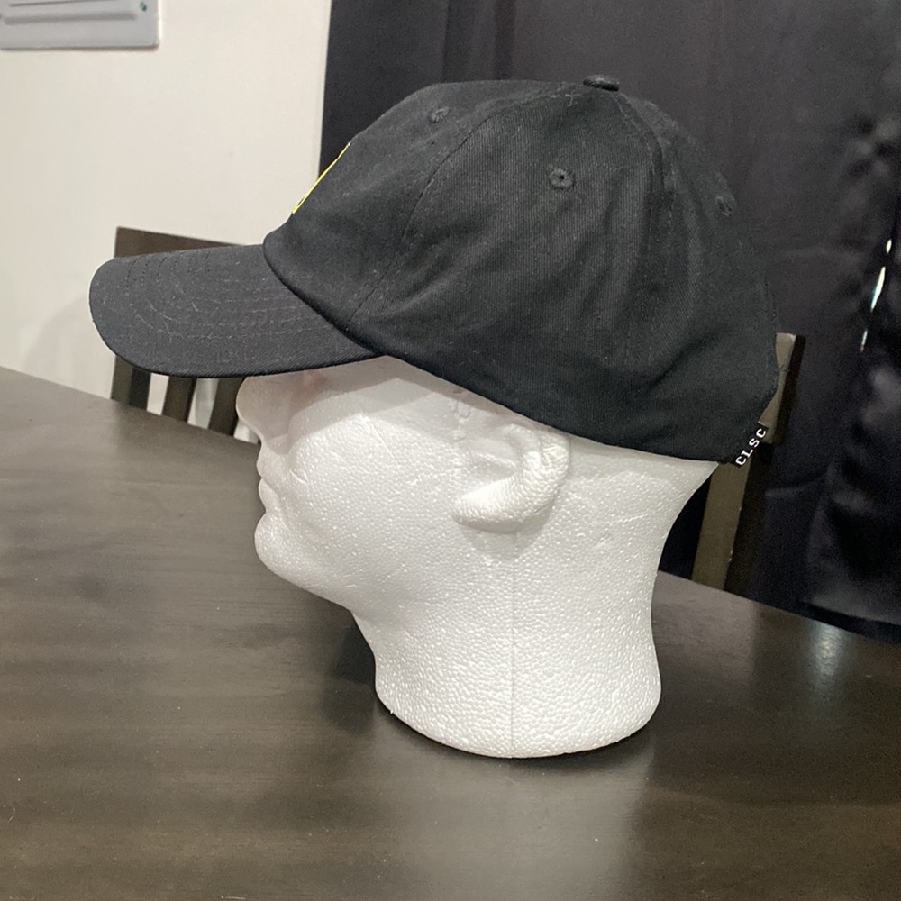 Clsc StrapBack - Picture 2 of 5